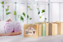 The Soap Factory İpek Seri El Yapımı Eşek Sütü Sabunu 100 g - 7
